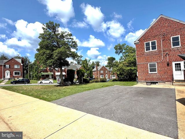 901 MASEFIELD RD, Baltimore, MD 21207