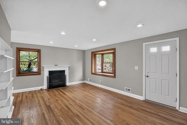 901 MASEFIELD RD, Baltimore, MD 21207