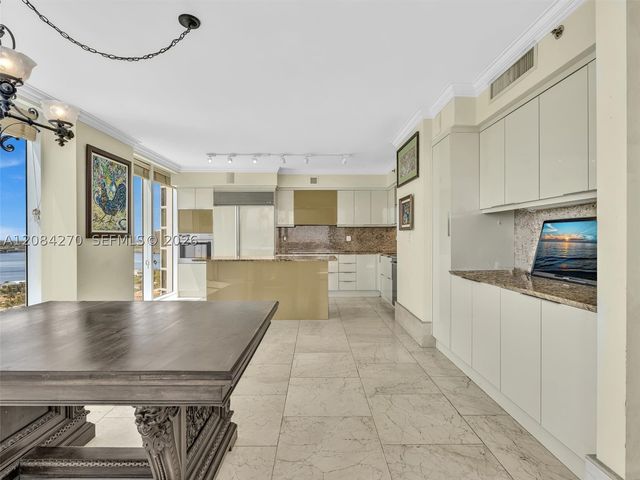 18911 Collins Ave 2101, Sunny Isles Beach, FL 33160
