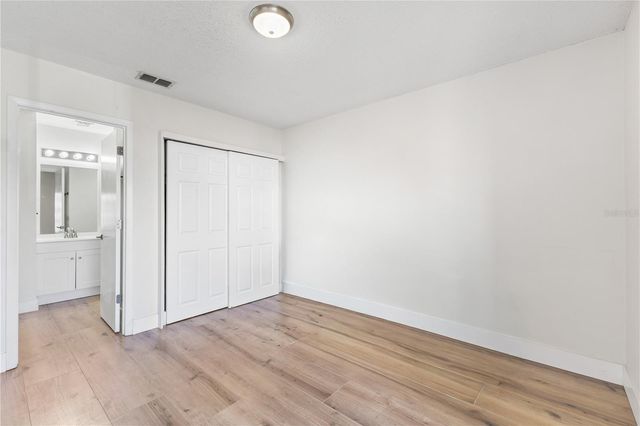 5606 BLUE SHADOWS COURT 10, Orlando, FL 32811