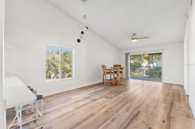 5606 BLUE SHADOWS COURT 10, Orlando, FL 32811