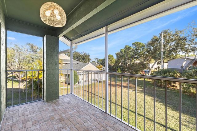 5606 BLUE SHADOWS COURT 10, Orlando, FL 32811