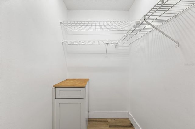 5606 BLUE SHADOWS COURT 10, Orlando, FL 32811