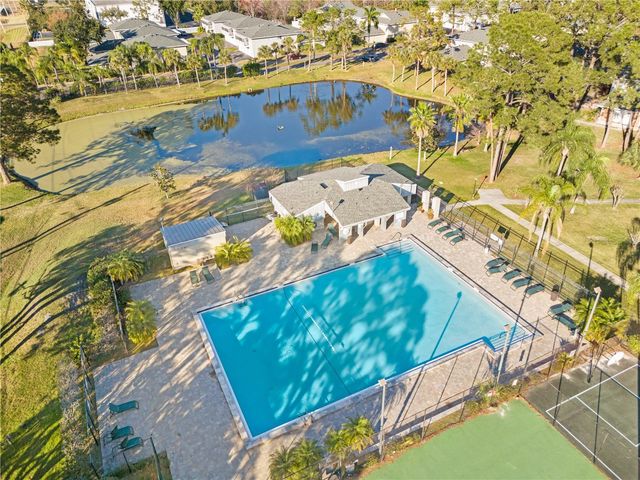 5606 BLUE SHADOWS COURT 10, Orlando, FL 32811