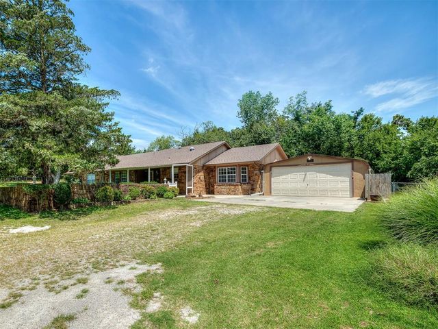 1899 Williams Drive, Choctaw, OK 73020