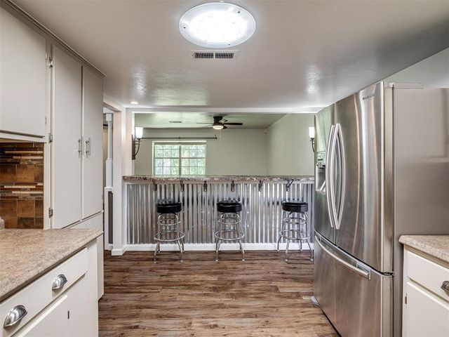 1899 Williams Drive, Choctaw, OK 73020