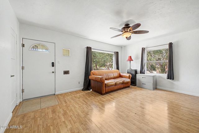 1106 E PALM Lane, Phoenix, AZ 85006