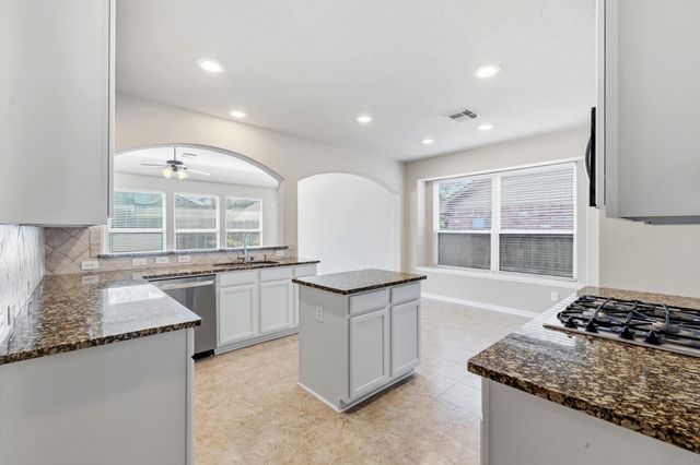 13814 Parkers Cove, Houston, TX 77044