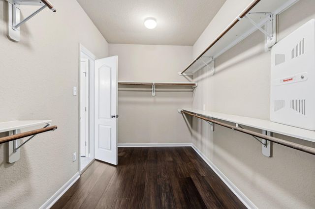 13814 Parkers Cove, Houston, TX 77044