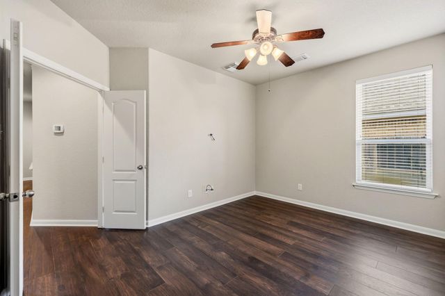 13814 Parkers Cove, Houston, TX 77044