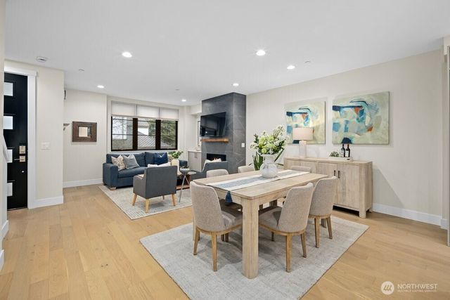 11223 NE 13th Lane, Bellevue, WA 98004