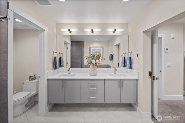 11223 NE 13th Lane, Bellevue, WA 98004