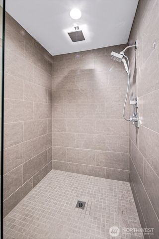 11223 NE 13th Lane, Bellevue, WA 98004