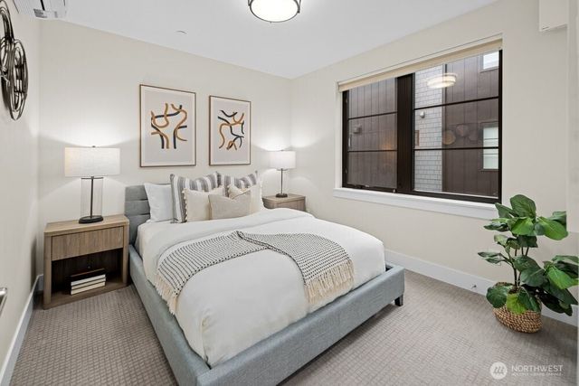 11223 NE 13th Lane, Bellevue, WA 98004