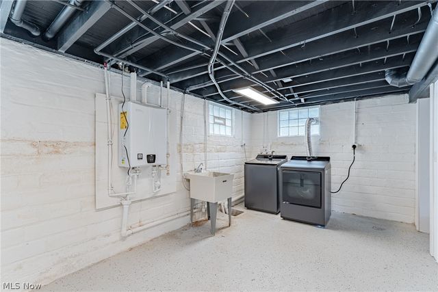 3297 W 127th Street, Cleveland, OH 44111