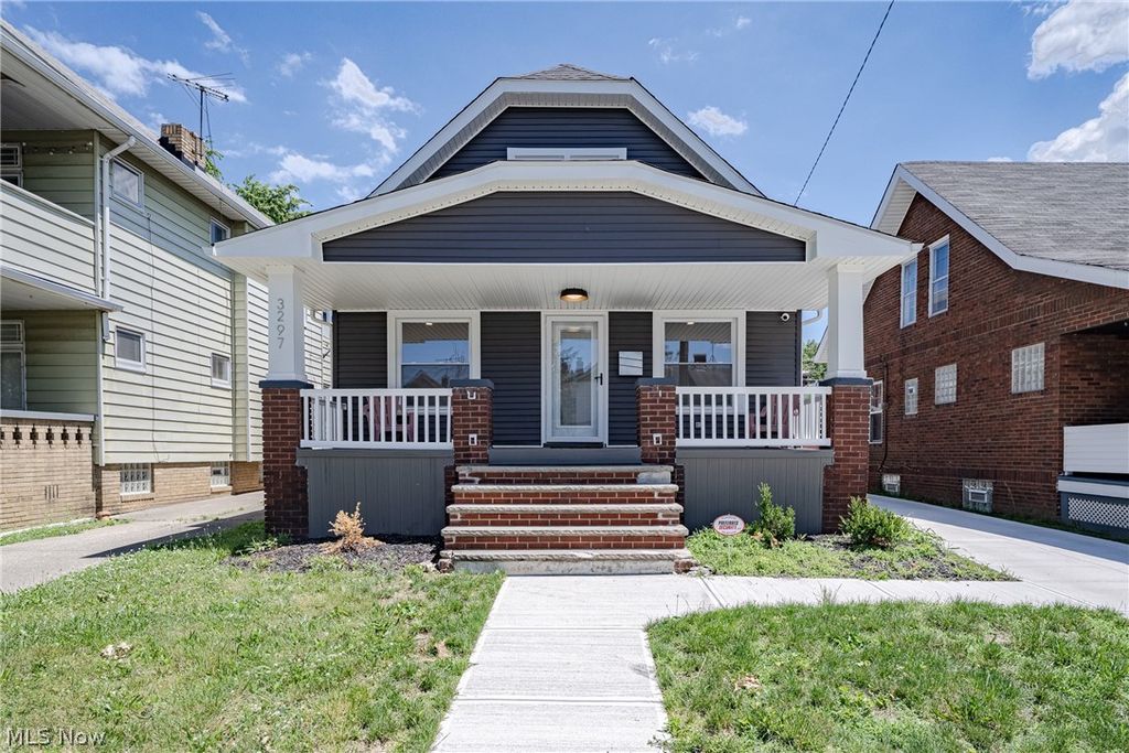 3297 W 127th Street, Cleveland, OH 44111