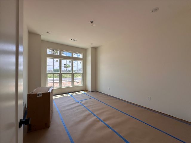 6586 Align Avenue, Springdale, AR 72762