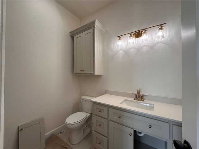6586 Align Avenue, Springdale, AR 72762
