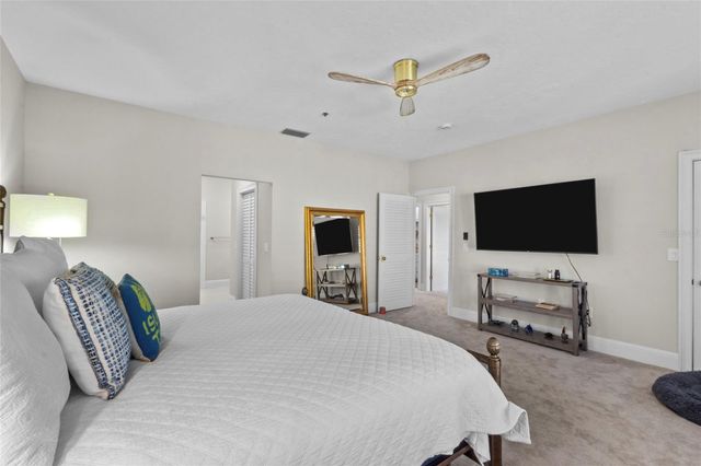 515 FOREST WAY, Longboat Key, FL 34228