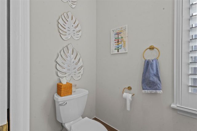 515 FOREST WAY, Longboat Key, FL 34228