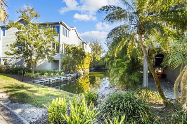 515 FOREST WAY, Longboat Key, FL 34228