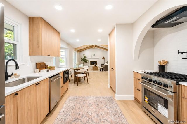 6586 S Cherry Way, Centennial, CO 80121