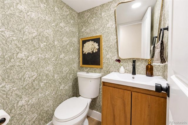 6586 S Cherry Way, Centennial, CO 80121