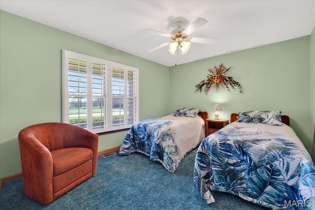 506 Windy Hill Road, Elsberry, MO 63343