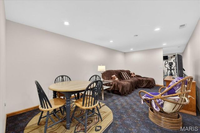 506 Windy Hill Road, Elsberry, MO 63343