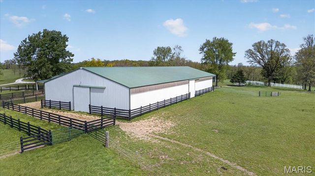 506 Windy Hill Road, Elsberry, MO 63343
