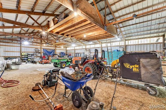 506 Windy Hill Road, Elsberry, MO 63343
