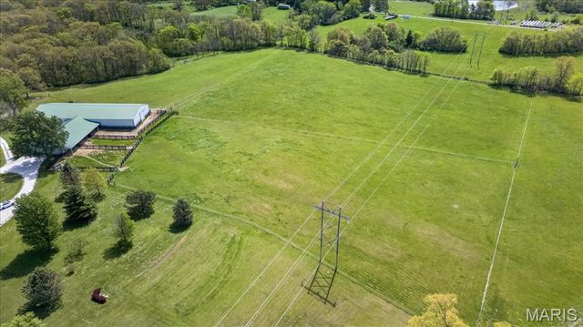 506 Windy Hill Road, Elsberry, MO 63343
