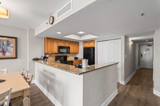 2301 S Ocean Blvd Unit 1017, Myrtle Beach, SC 29577