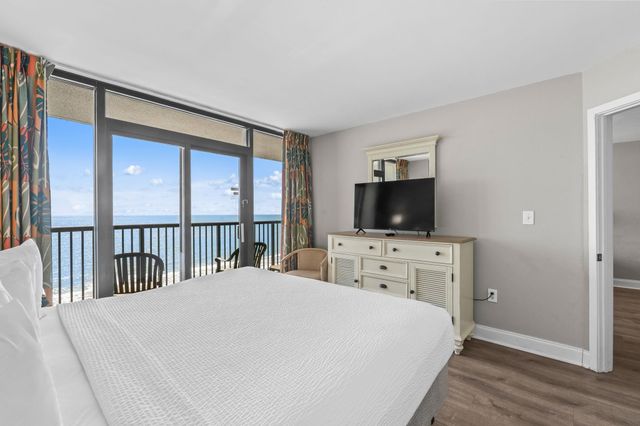 2301 S Ocean Blvd Unit 1017, Myrtle Beach, SC 29577