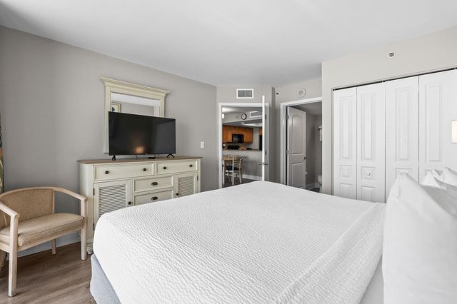 2301 S Ocean Blvd Unit 1017, Myrtle Beach, SC 29577