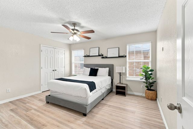 5456 Maverick Drive, Grand Prairie, TX 75052