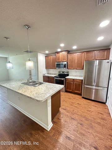 6761 SANDLE Drive, Jacksonville, FL 32219