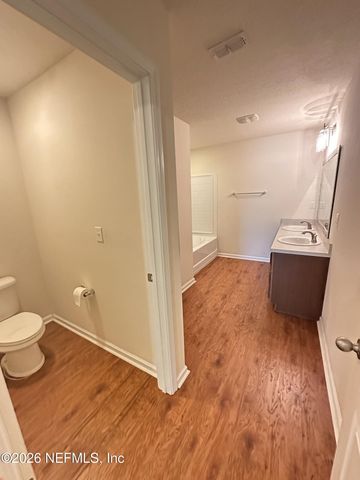 6761 SANDLE Drive, Jacksonville, FL 32219