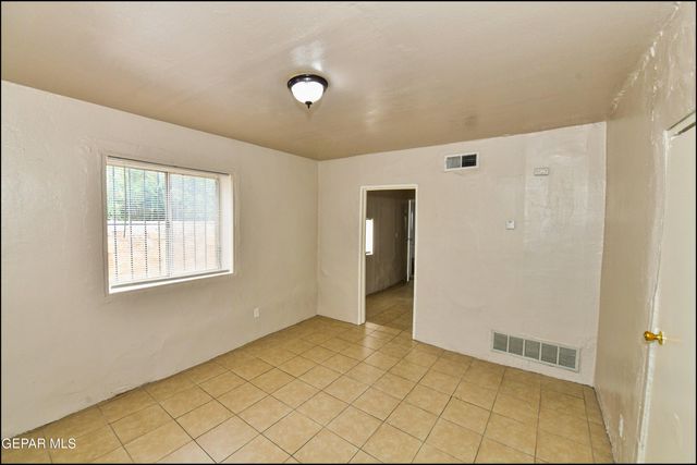 912 Park Street, Rear, El Paso, TX 79901