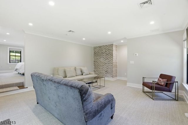 210 Mendham Rd, Bernardsville Boro, NJ 07924