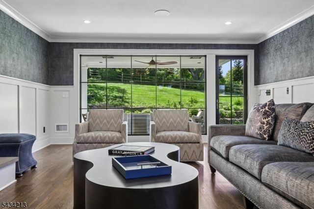 210 Mendham Rd, Bernardsville Boro, NJ 07924