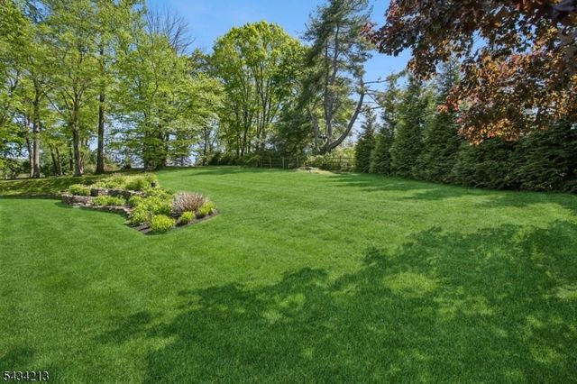 210 Mendham Rd, Bernardsville Boro, NJ 07924
