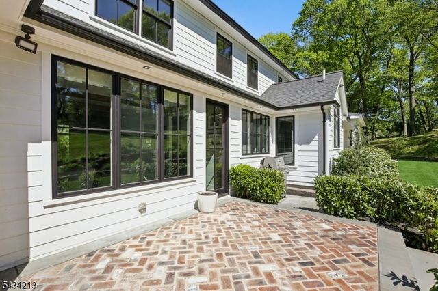 210 Mendham Rd, Bernardsville Boro, NJ 07924