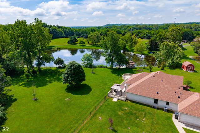 6861 S Nineveh Road, Trafalgar, IN 46181