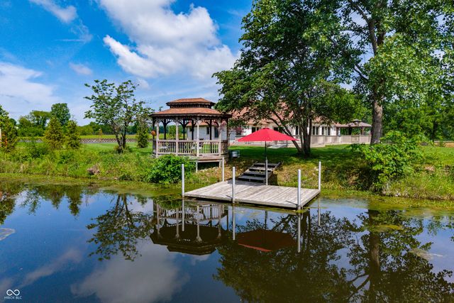 6861 S Nineveh Road, Trafalgar, IN 46181