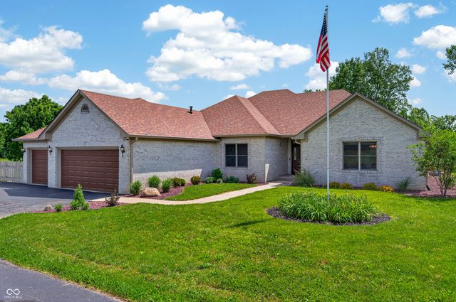 6861 S Nineveh Road, Trafalgar, IN 46181