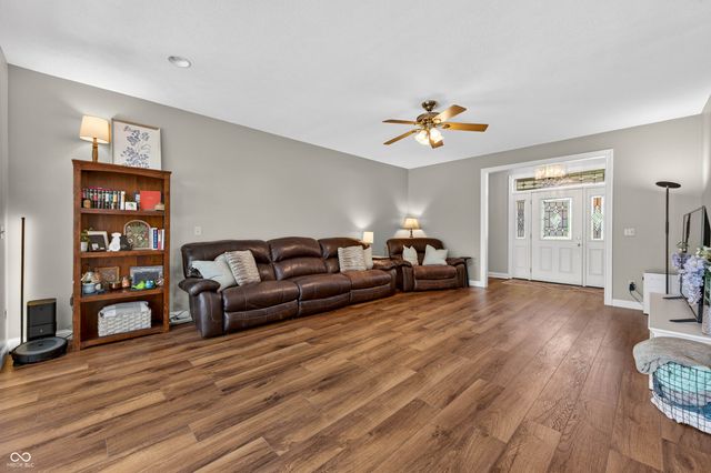 6861 S Nineveh Road, Trafalgar, IN 46181