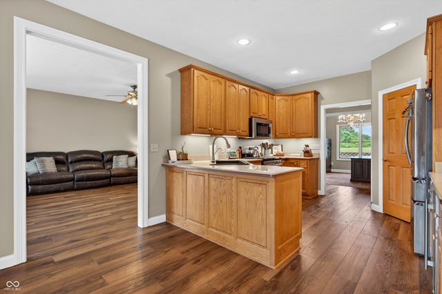 6861 S Nineveh Road, Trafalgar, IN 46181