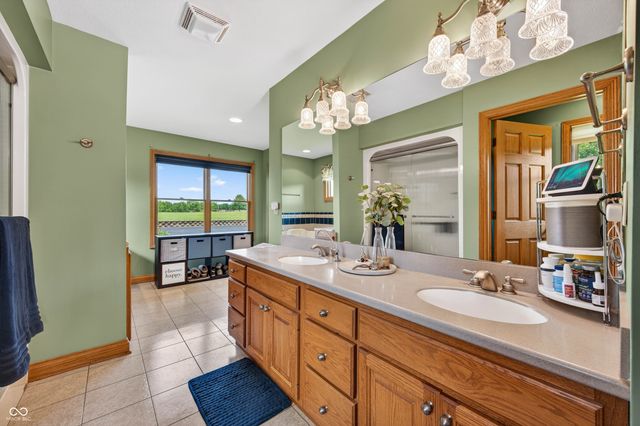 6861 S Nineveh Road, Trafalgar, IN 46181