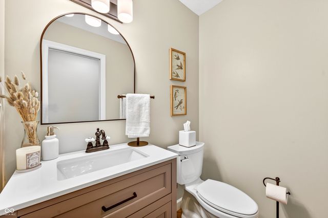 6861 S Nineveh Road, Trafalgar, IN 46181